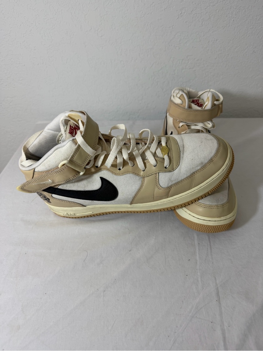 Nike Men’s High-Top Sneakers in Beige, White and Black